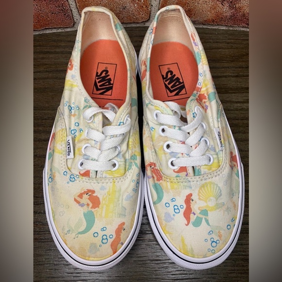Little Mermaid Disney X Vans Sz 6 Womens - Picture 2 of 7
